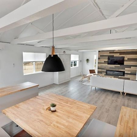 Beautiful Newly Remodeled Home, Near Jt Park ジョシュア・ツリー エクステリア 写真
